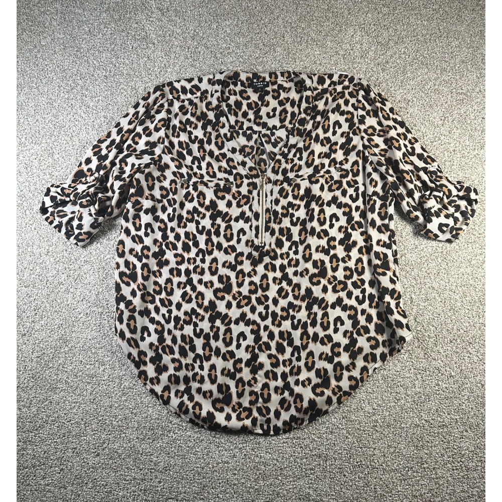 Torrid Harper Leopard Print Chiffon Quarter Zip Roll Tab Sleeve Blouse Size 0
